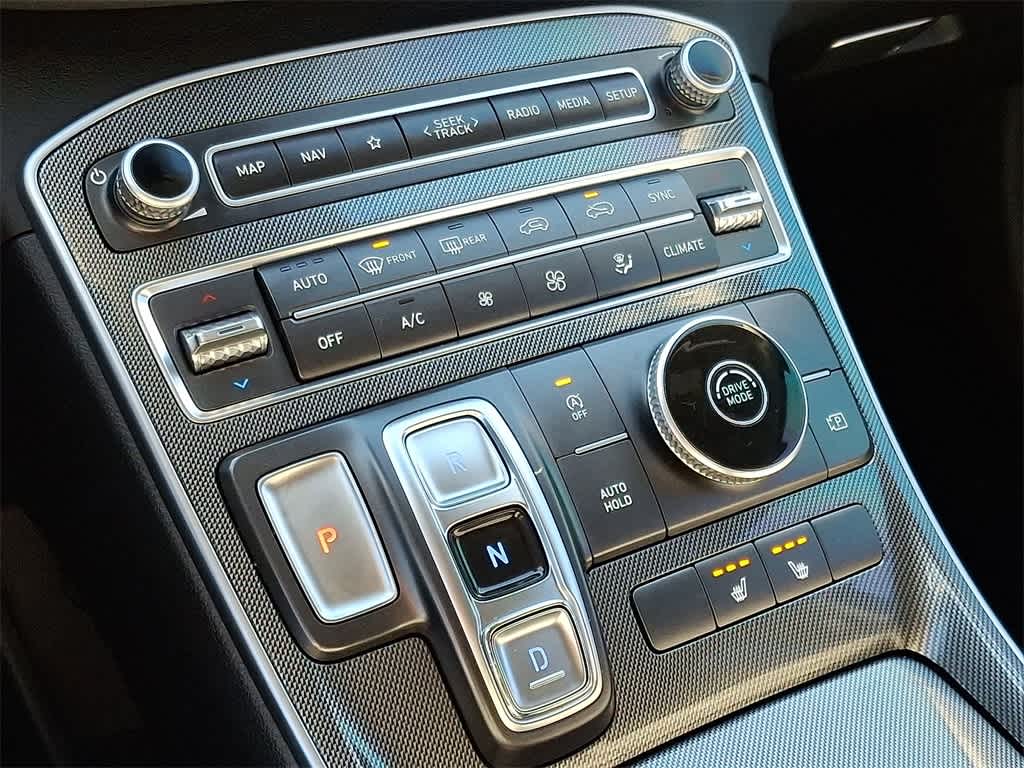 Thumbnail: 2023 Hyundai Santa Fe - 15