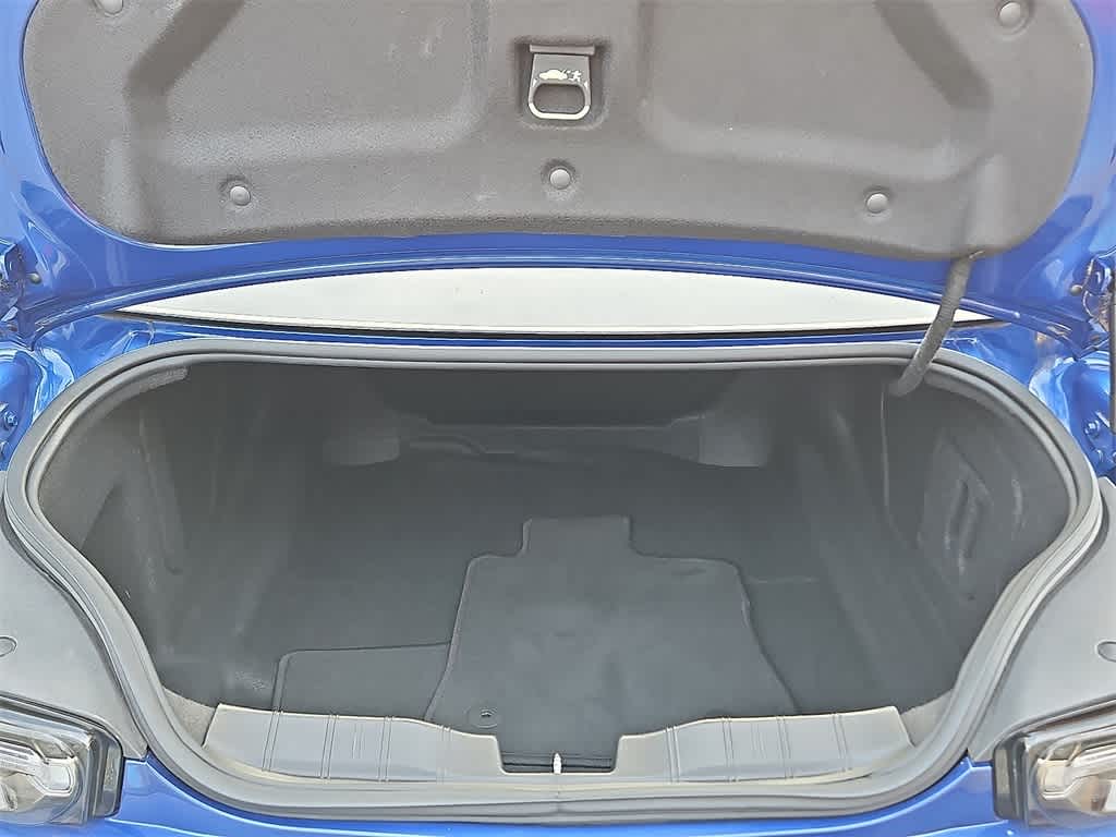 Thumbnail: 2019 Chevrolet Camaro - 28