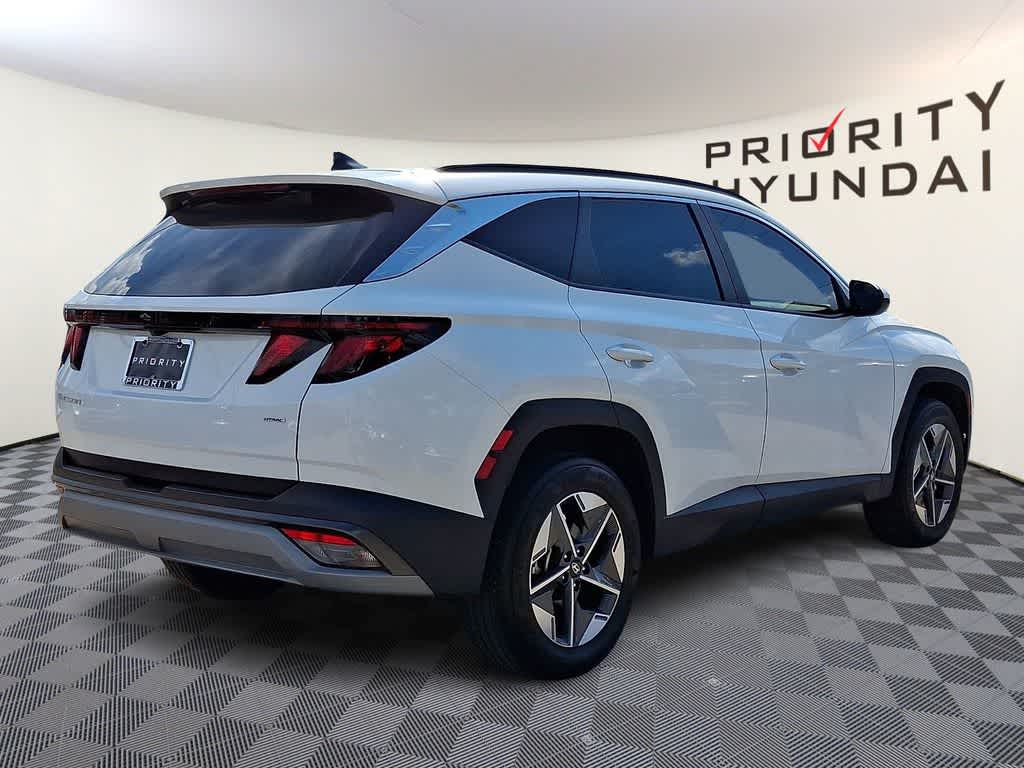 Thumbnail: 2025 Hyundai Tucson - 4