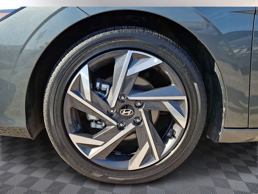 Thumbnail: 2025 Hyundai Elantra - 8