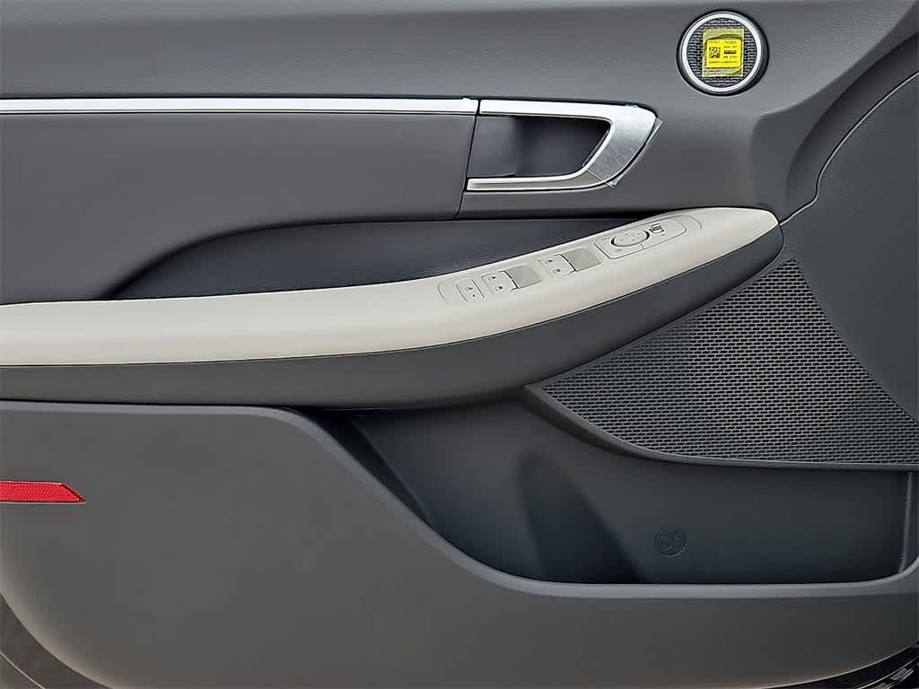 Thumbnail: 2025 Hyundai Sonata - 10