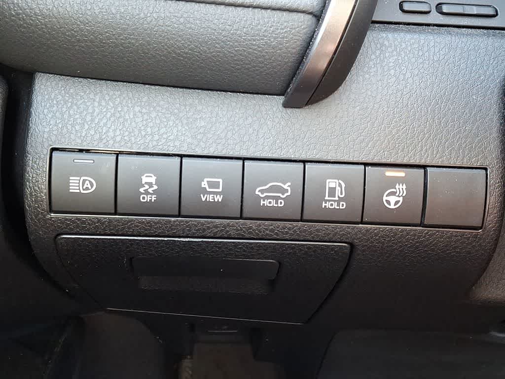 Thumbnail: 2023 Toyota Camry - 24