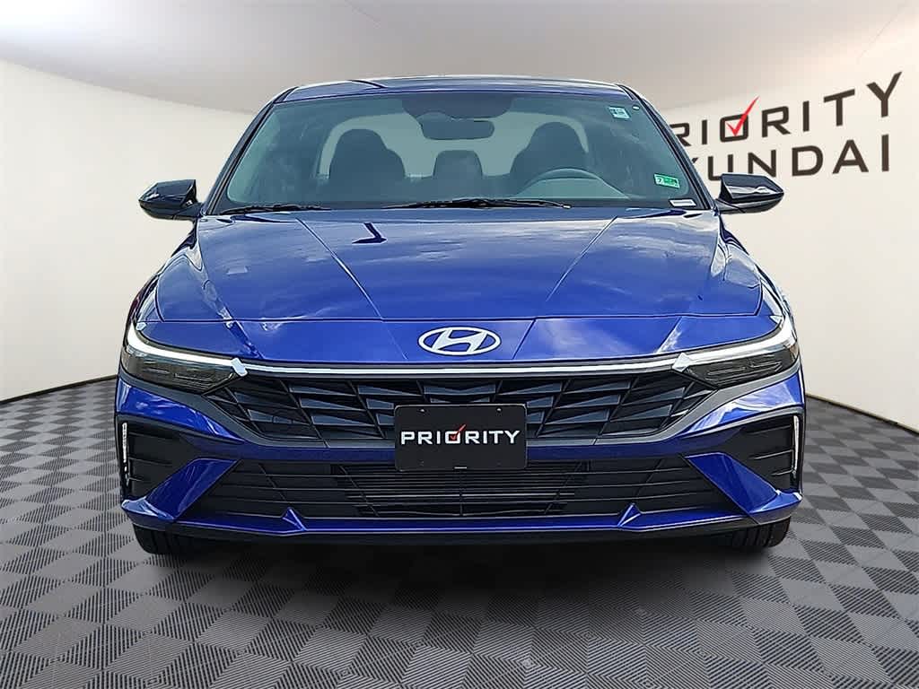 Thumbnail: 2025 Hyundai Elantra - 2