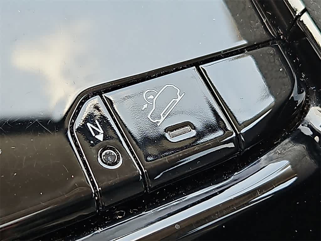 Thumbnail: 2023 Jeep Grand Cherokee - 29
