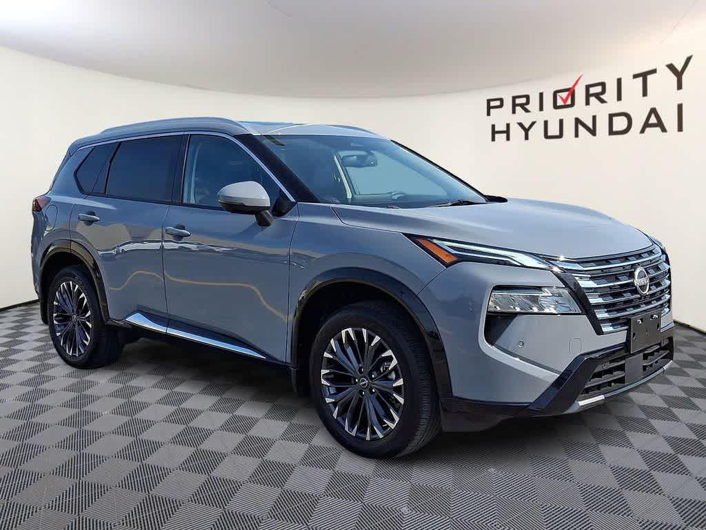 Thumbnail: 2024 Nissan Rogue - 3