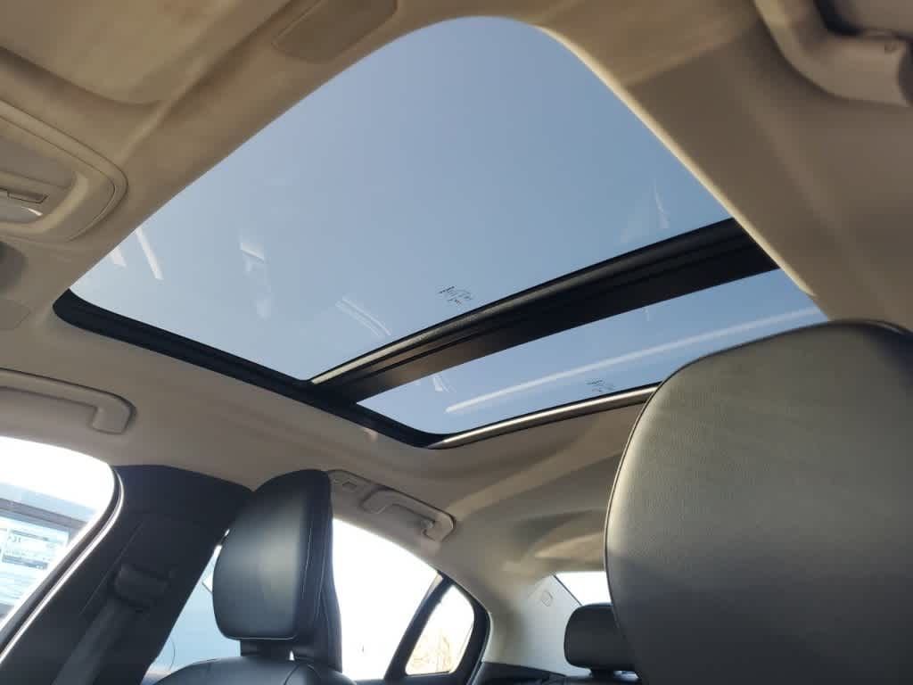 Thumbnail: 2024 Volvo S60 - 4