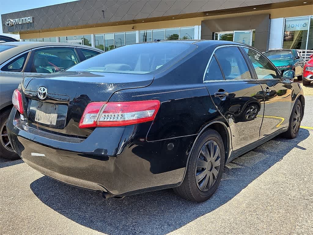 Thumbnail: 2010 Toyota Camry - 3