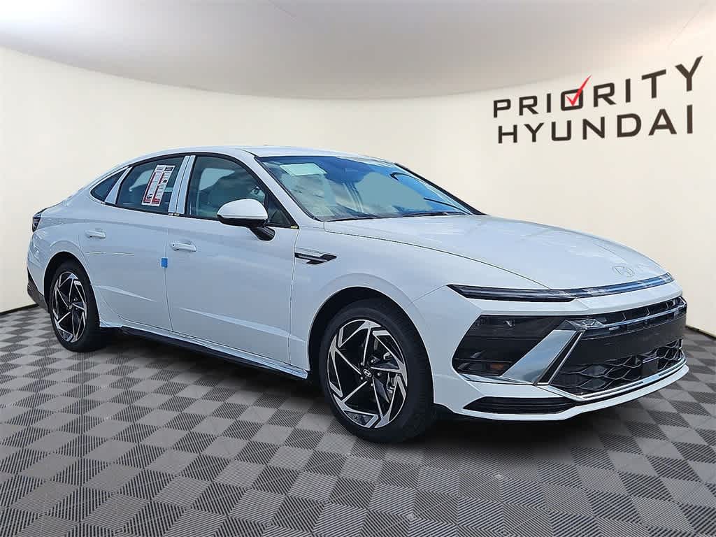 Thumbnail: 2026 Hyundai Sonata - 3