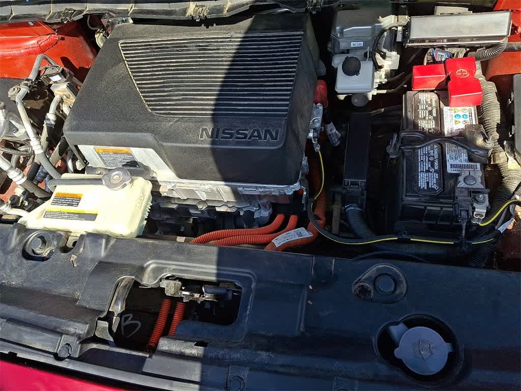 Thumbnail: 2022 Nissan Leaf - 27