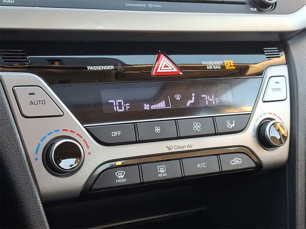 Thumbnail: 2018 Hyundai Elantra - 16