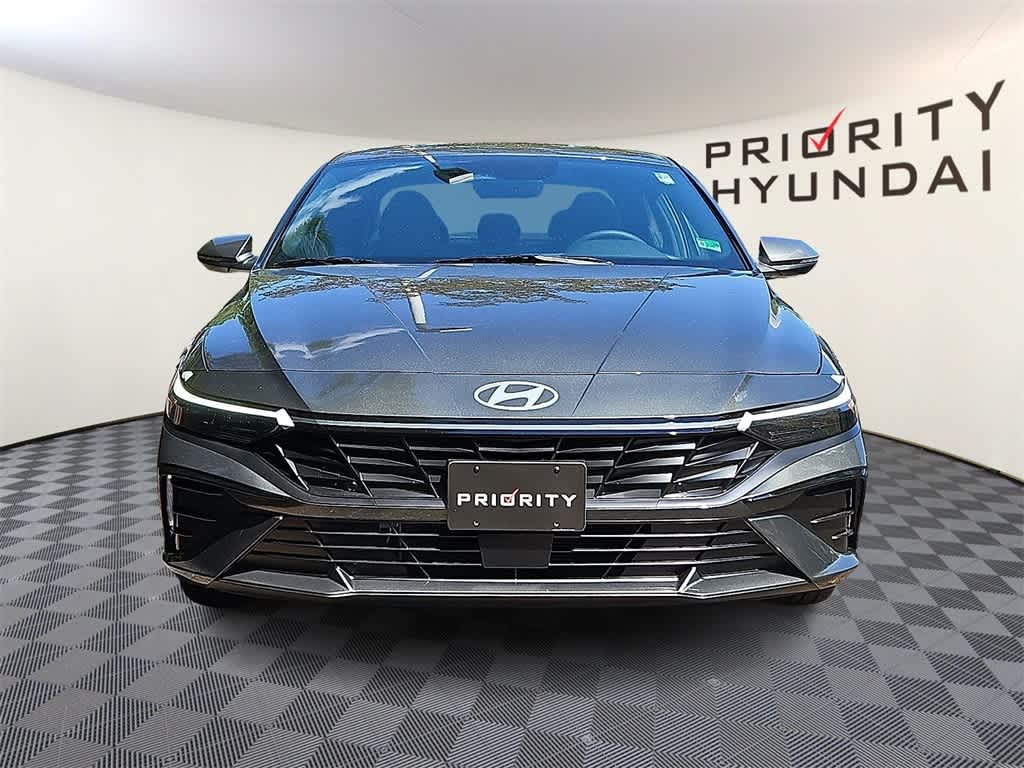 Thumbnail: 2025 Hyundai Elantra - 2