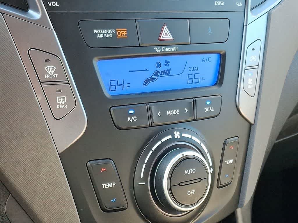 Thumbnail: 2016 Hyundai Santa Fe - 15