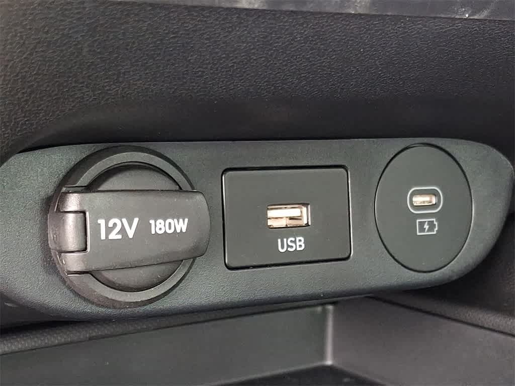 Thumbnail: 2025 Hyundai Elantra - 20