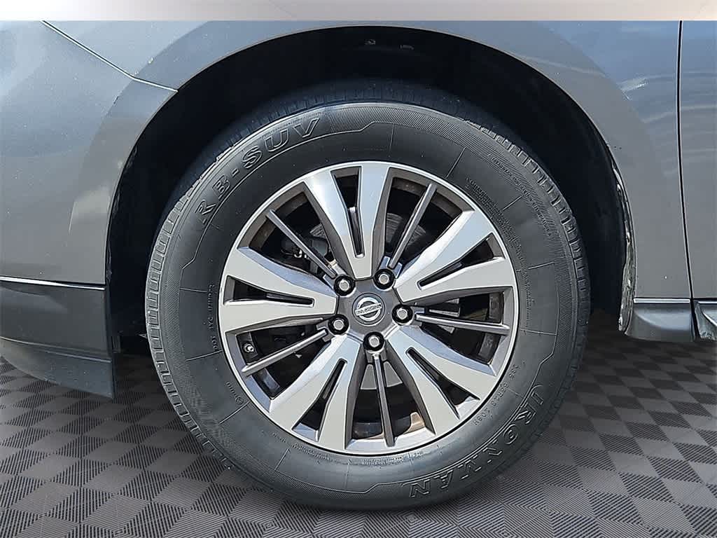 Thumbnail: 2018 Nissan Pathfinder - 8