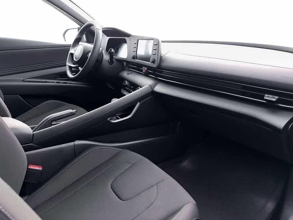 Thumbnail: 2026 Hyundai Elantra - 11
