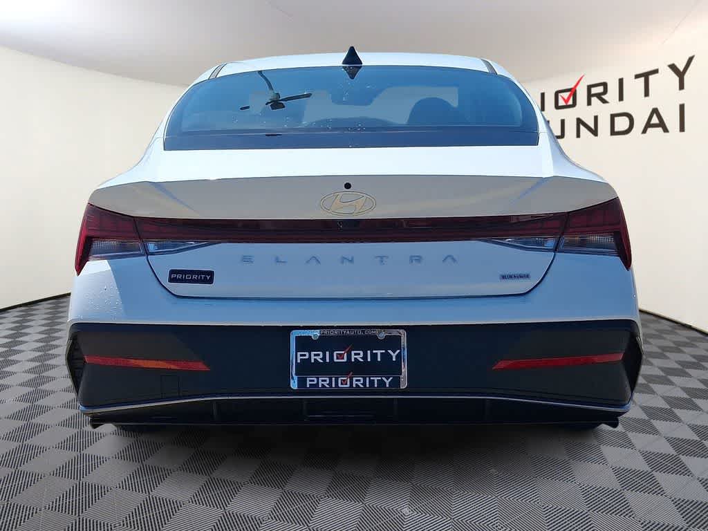 Thumbnail: 2026 Hyundai Elantra - 5