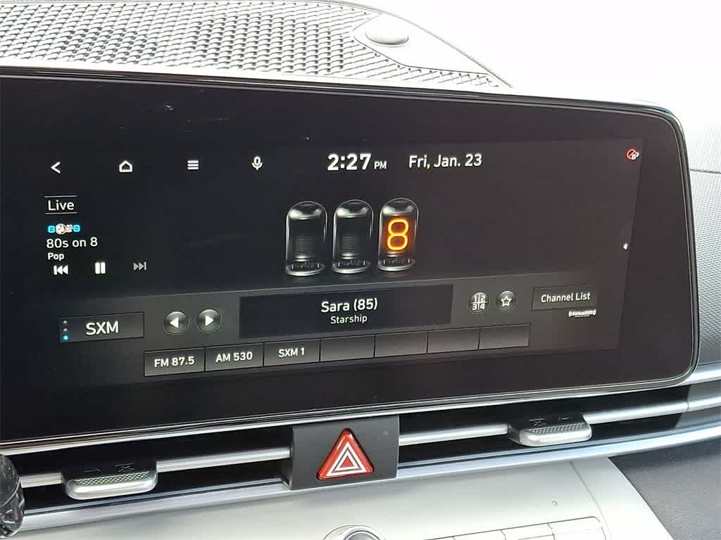 Thumbnail: 2023 Hyundai Elantra - 17