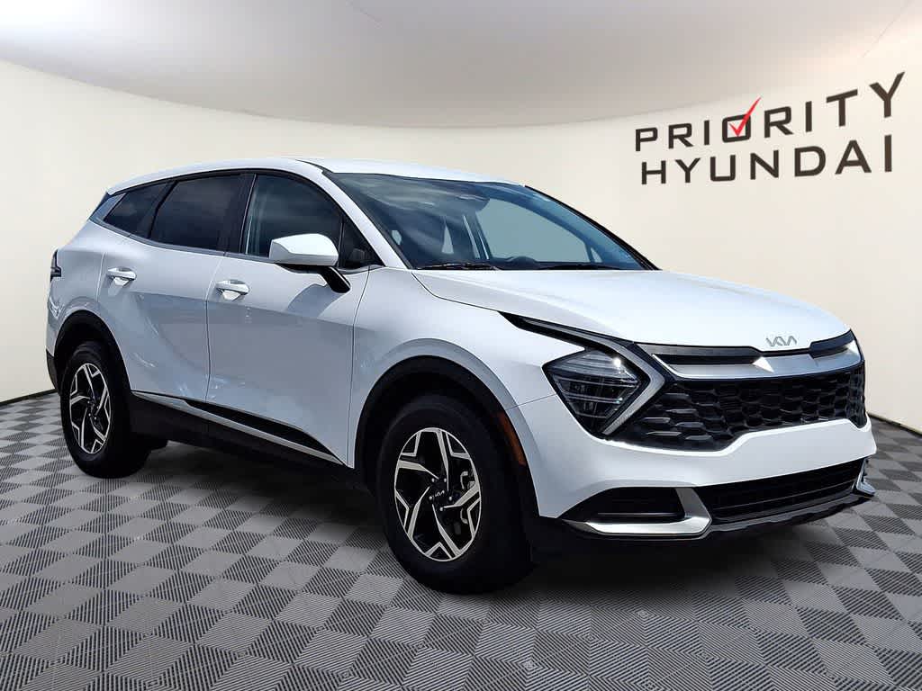 Thumbnail: 2025 Kia Sportage - 3