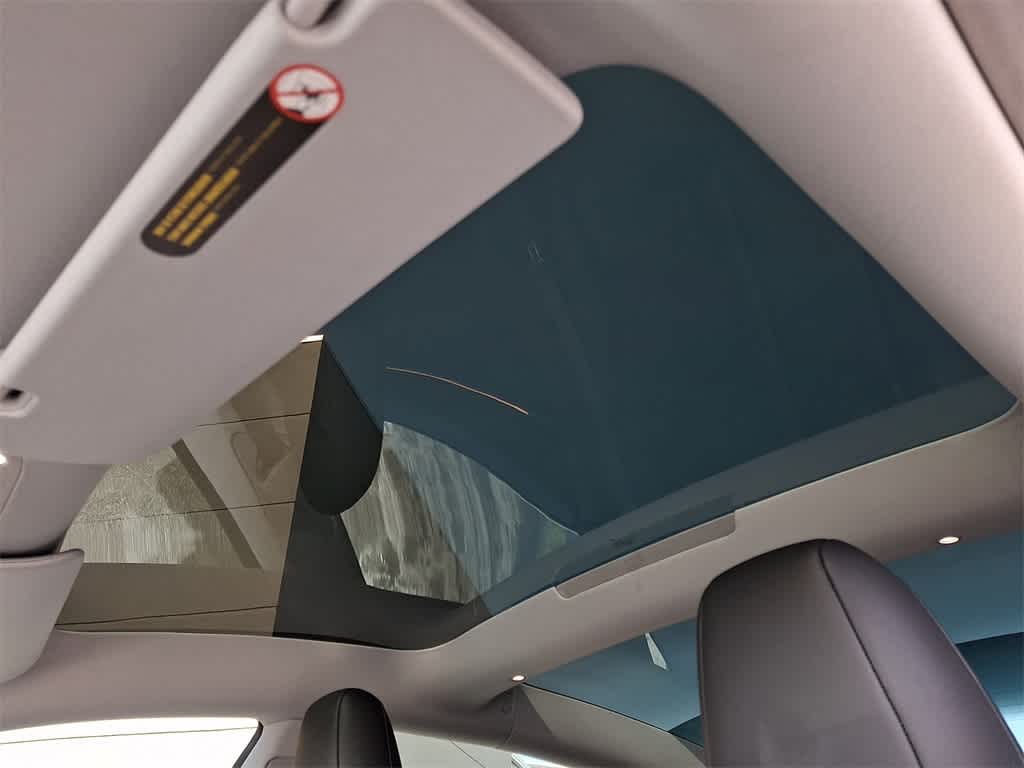 Thumbnail: 2024 Tesla Model 3 - 15