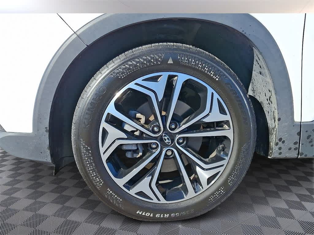 Thumbnail: 2019 Hyundai Santa Fe - 8