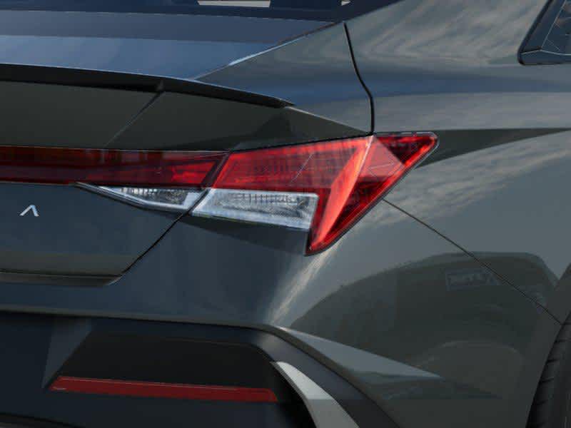 Thumbnail: 2026 Hyundai Elantra - 10