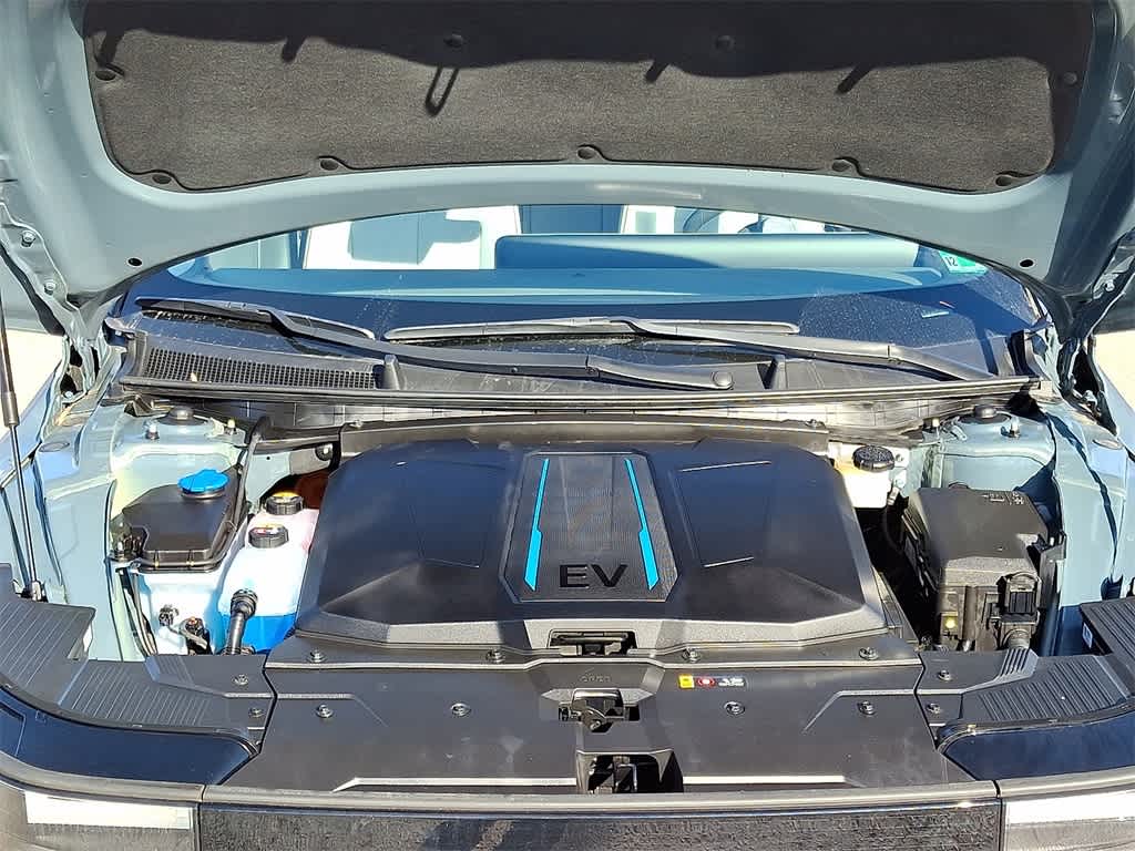 Thumbnail: 2023 Hyundai Ioniq 5 - 30