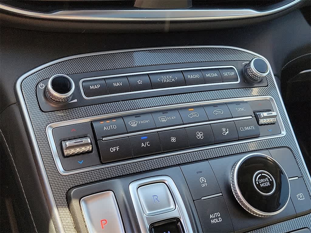 Thumbnail: 2023 Hyundai Santa Fe - 16