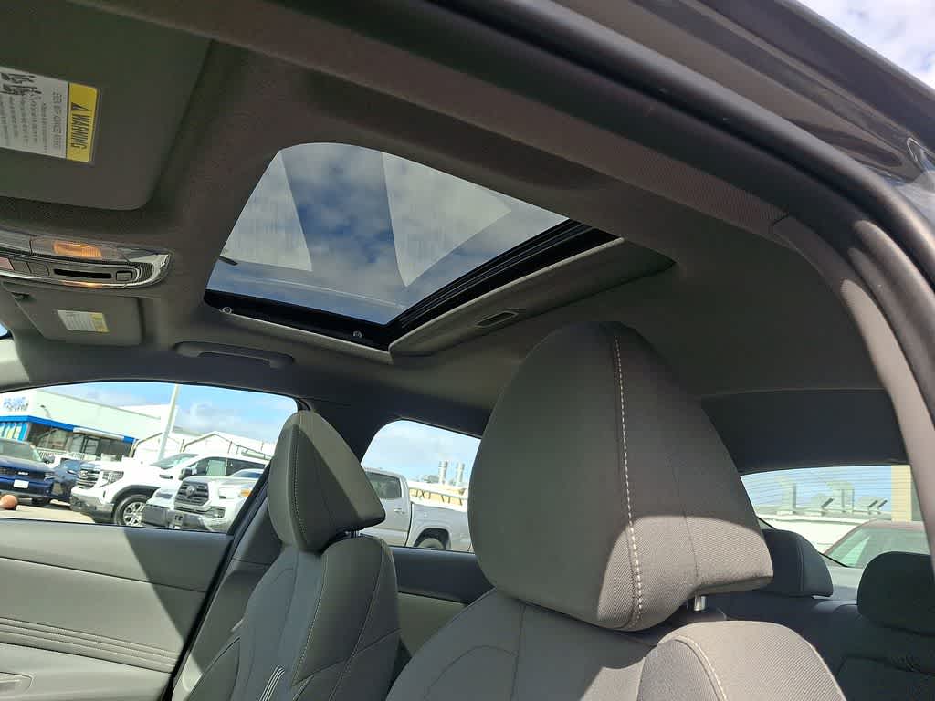 Thumbnail: 2025 Hyundai Elantra - 14