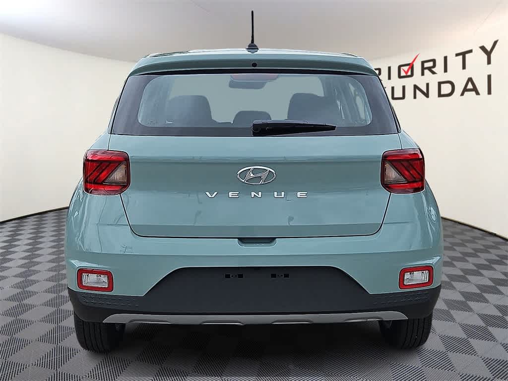Thumbnail: 2025 Hyundai Venue - 5