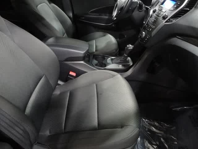 Thumbnail: 2013 Hyundai Santa Fe - 17