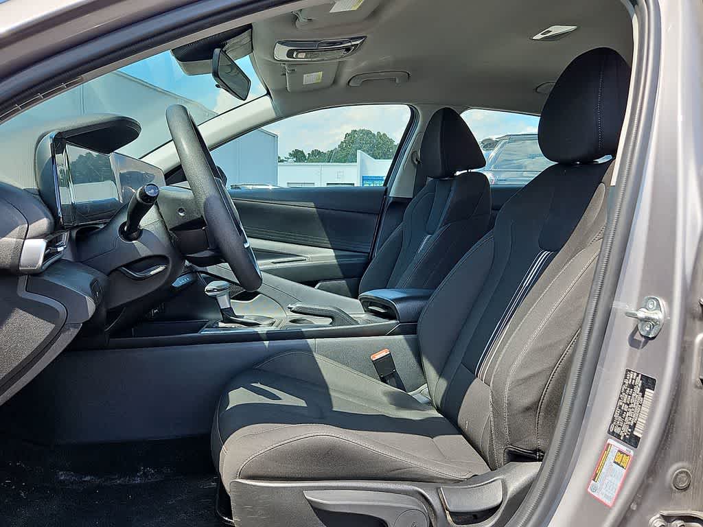 Thumbnail: 2024 Hyundai Elantra - 13