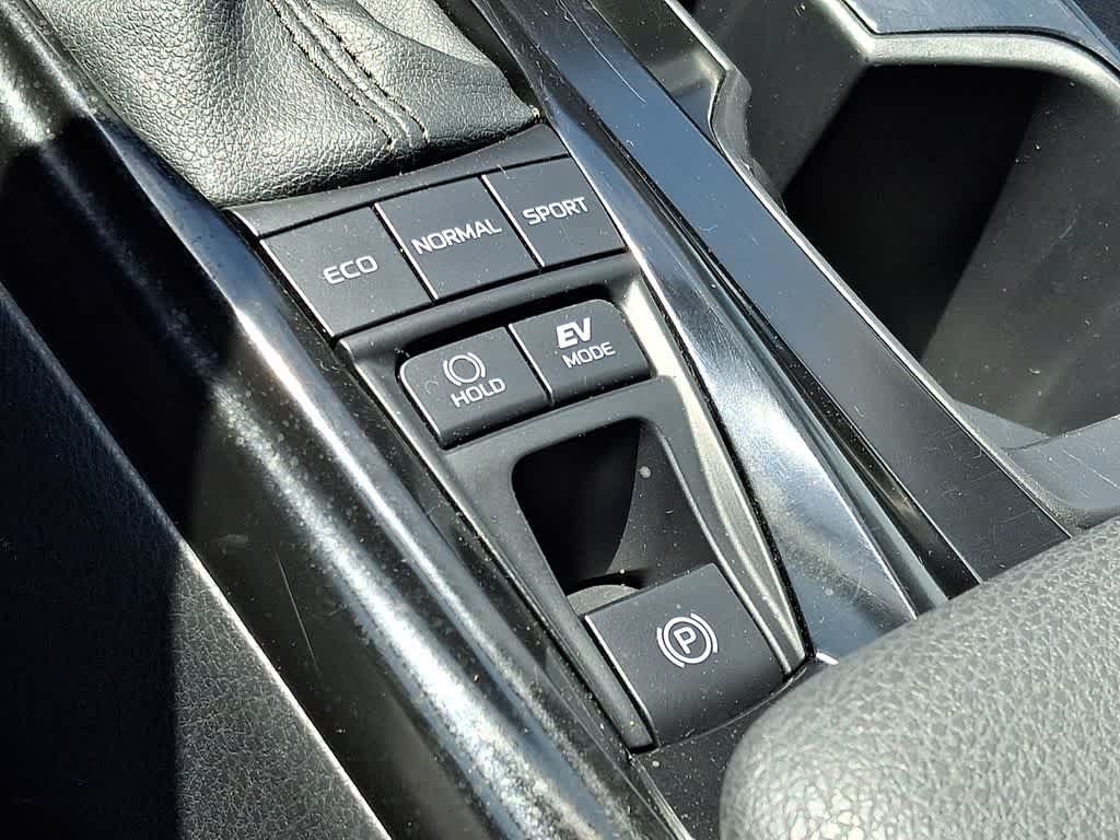 Thumbnail: 2025 Toyota Camry - 26