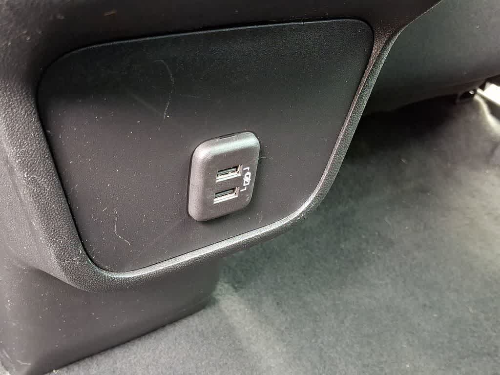 Thumbnail: 2023 Chevrolet Equinox - 24