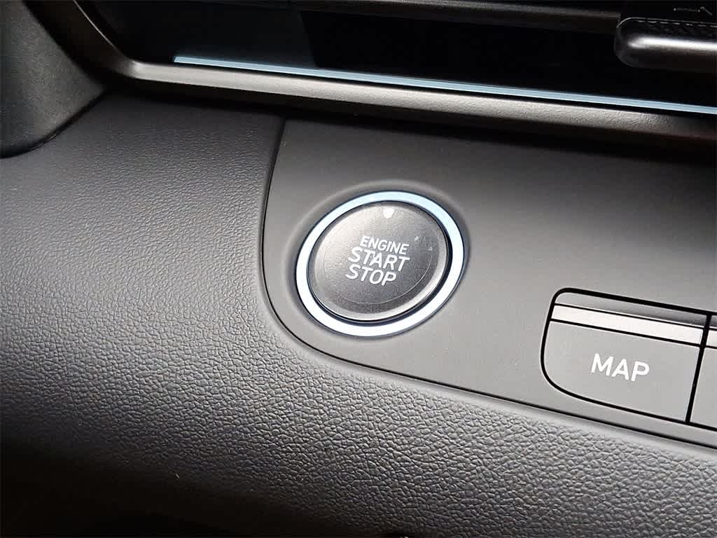 Thumbnail: 2026 Hyundai Elantra - 16