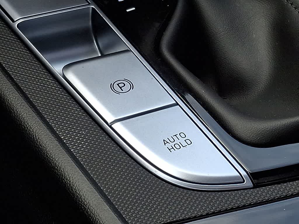 Thumbnail: 2024 Hyundai Elantra - 29