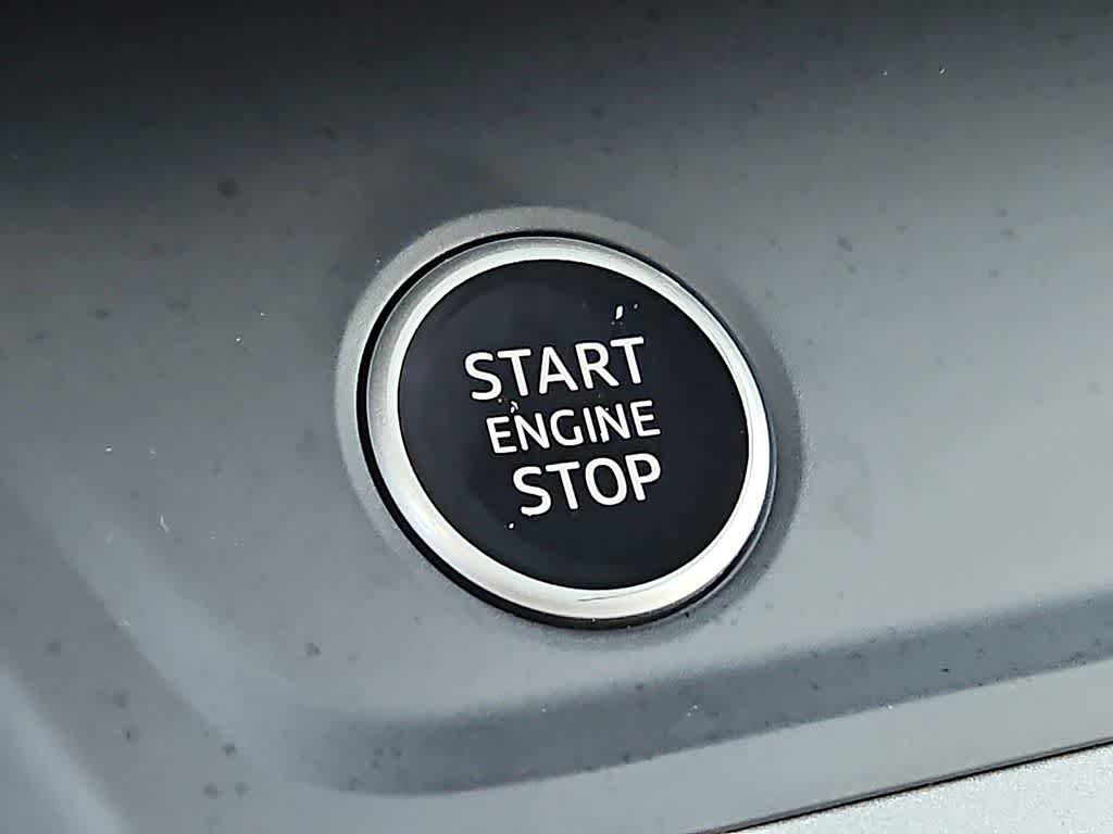 Thumbnail: 2024 Audi Q3 - 21