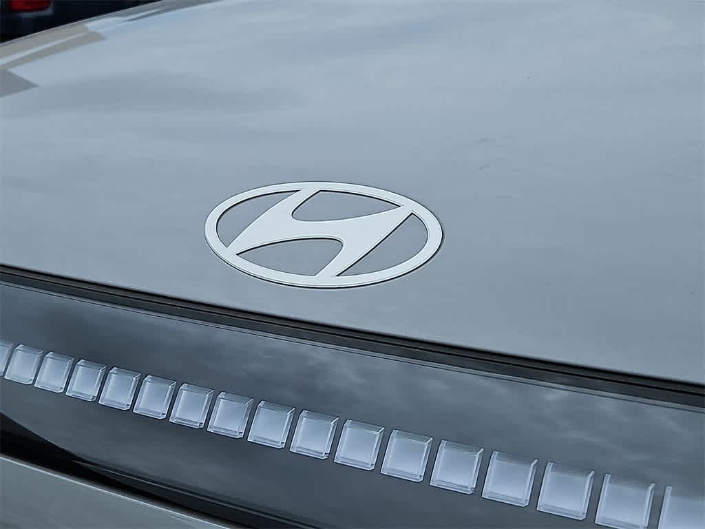 2026 Hyundai Ioniq  28