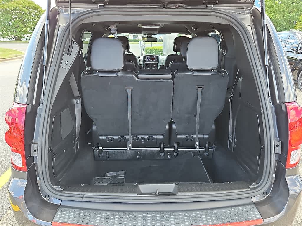 Thumbnail: 2019 Dodge Grand Caravan - 24
