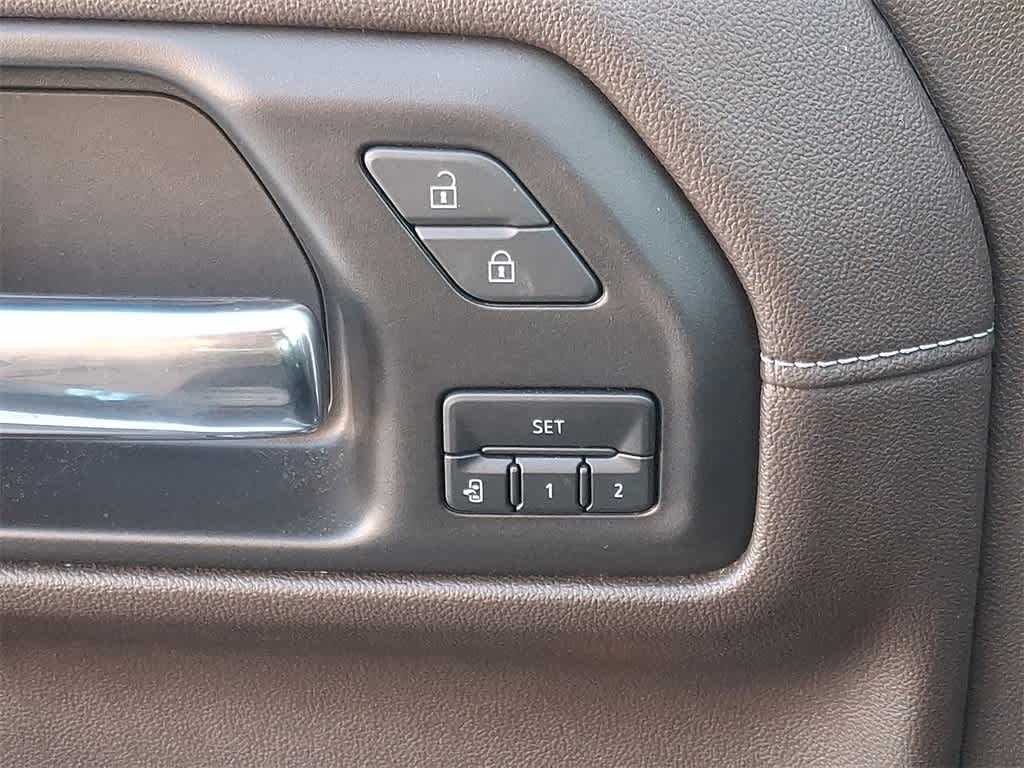 Thumbnail: 2021 Chevrolet Silverado 1500 - 22