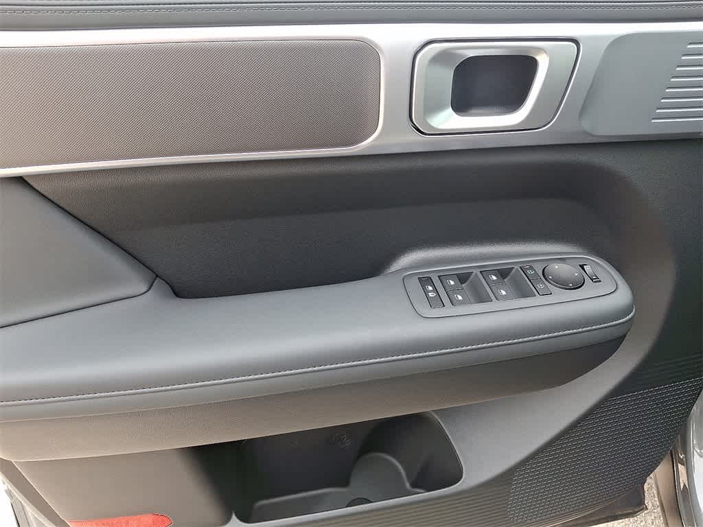 2025 Hyundai Santa Fe SEL 11