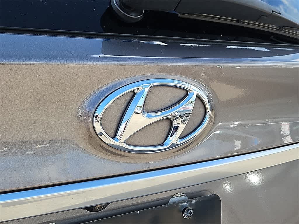 Thumbnail: 2019 Hyundai Santa Fe - 30