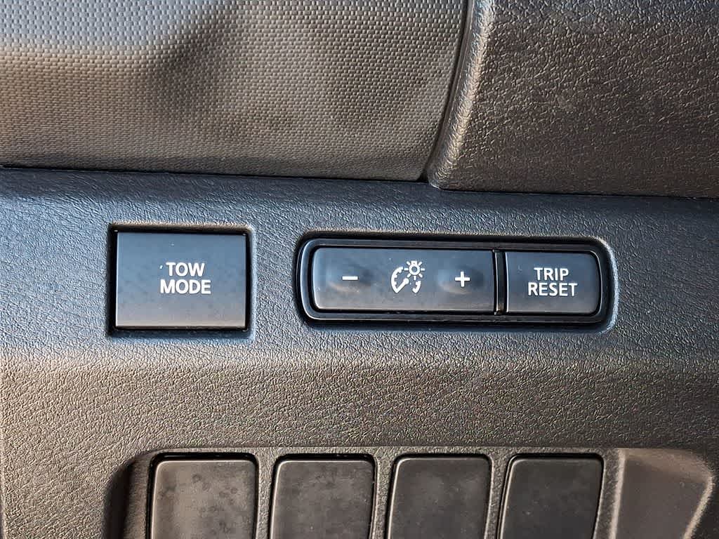 Thumbnail: 2024 Nissan Frontier - 24