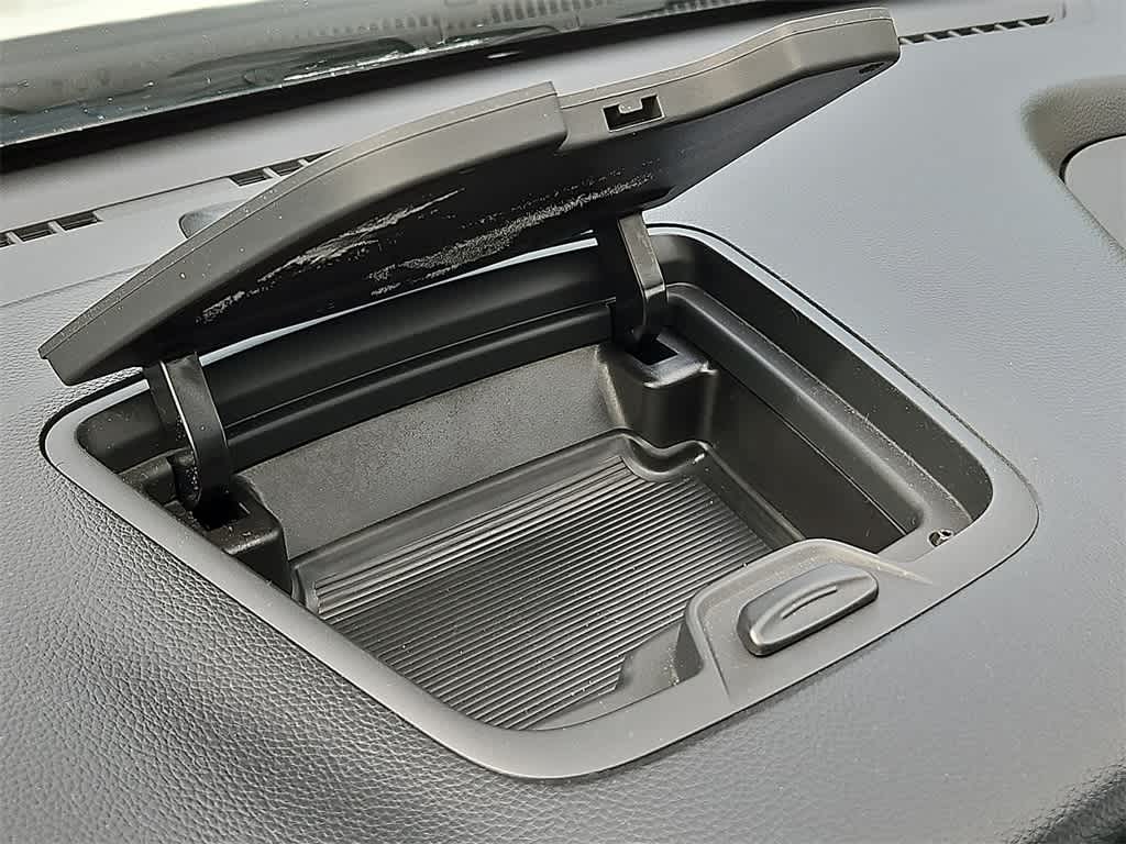Thumbnail: 2013 Hyundai Santa Fe - 23