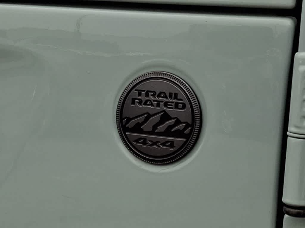 Thumbnail: 2023 Jeep Wrangler - 30