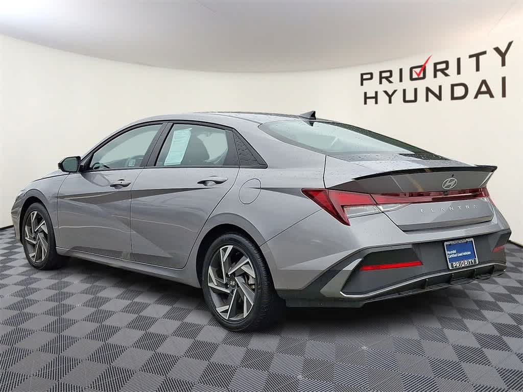 Thumbnail: 2025 Hyundai Elantra - 6