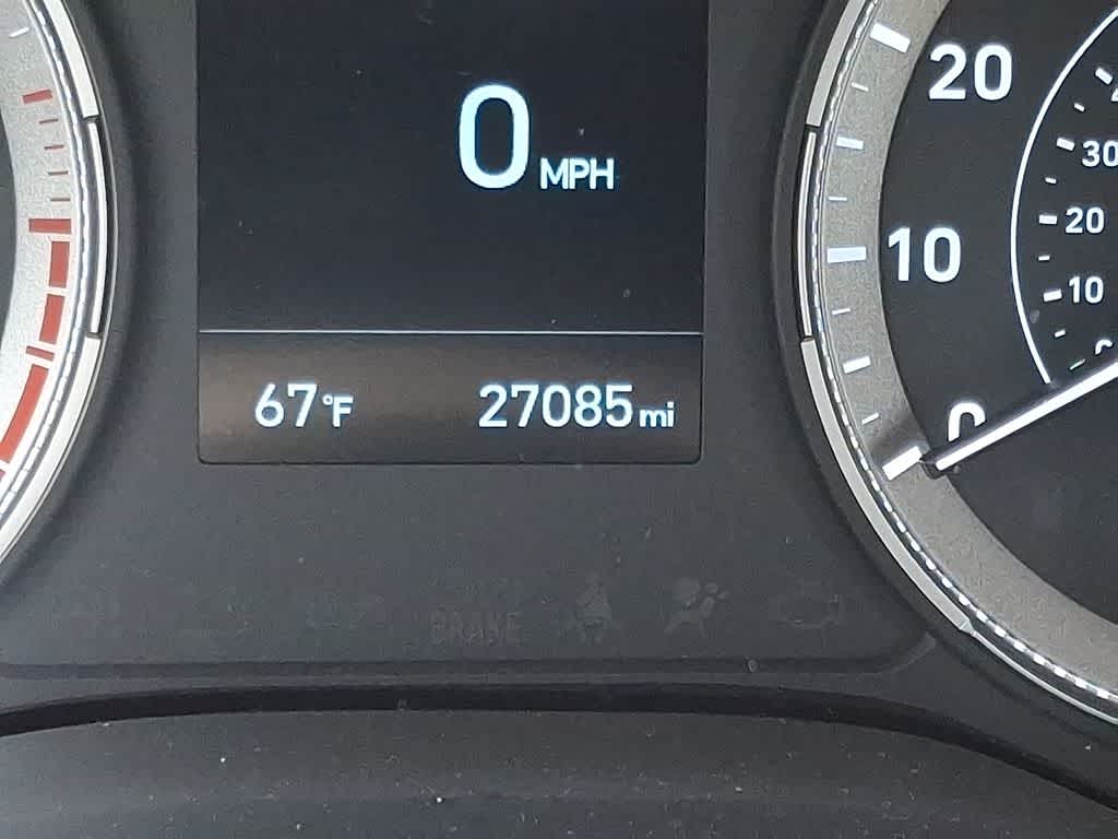 Thumbnail: 2022 Hyundai Venue - 21