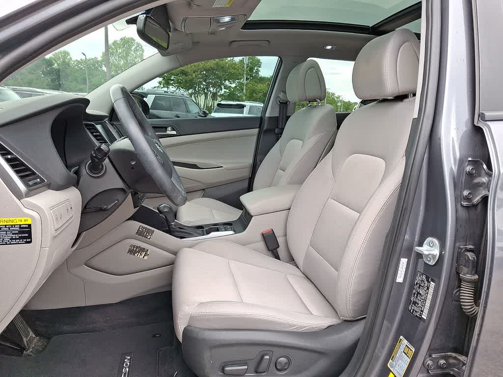 Thumbnail: 2018 Hyundai Tucson - 12