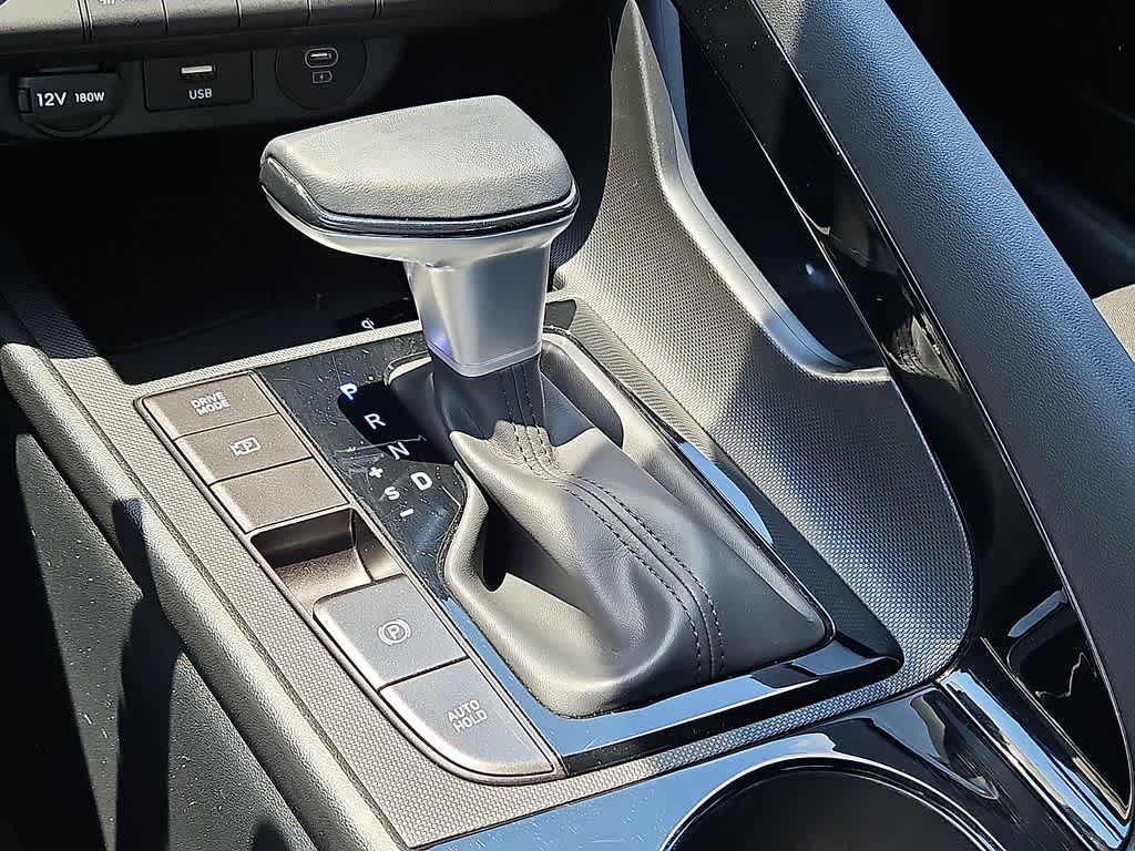 Thumbnail: 2025 Hyundai Elantra - 12