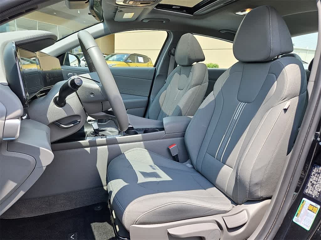 2024 Hyundai Elantra SEL 13