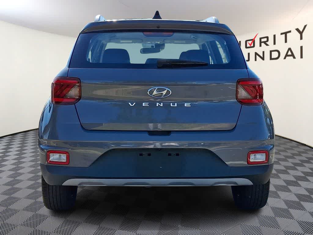 Thumbnail: 2021 Hyundai Venue - 5